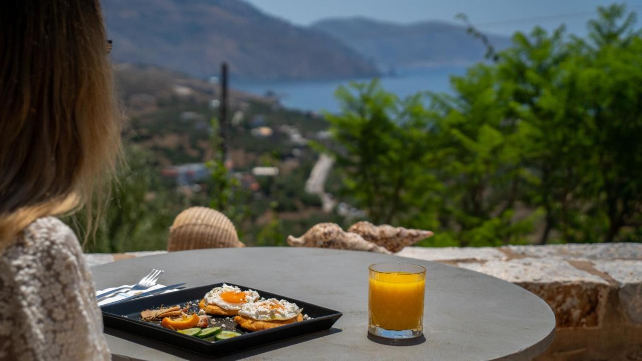 Alika Resort Exterior photo